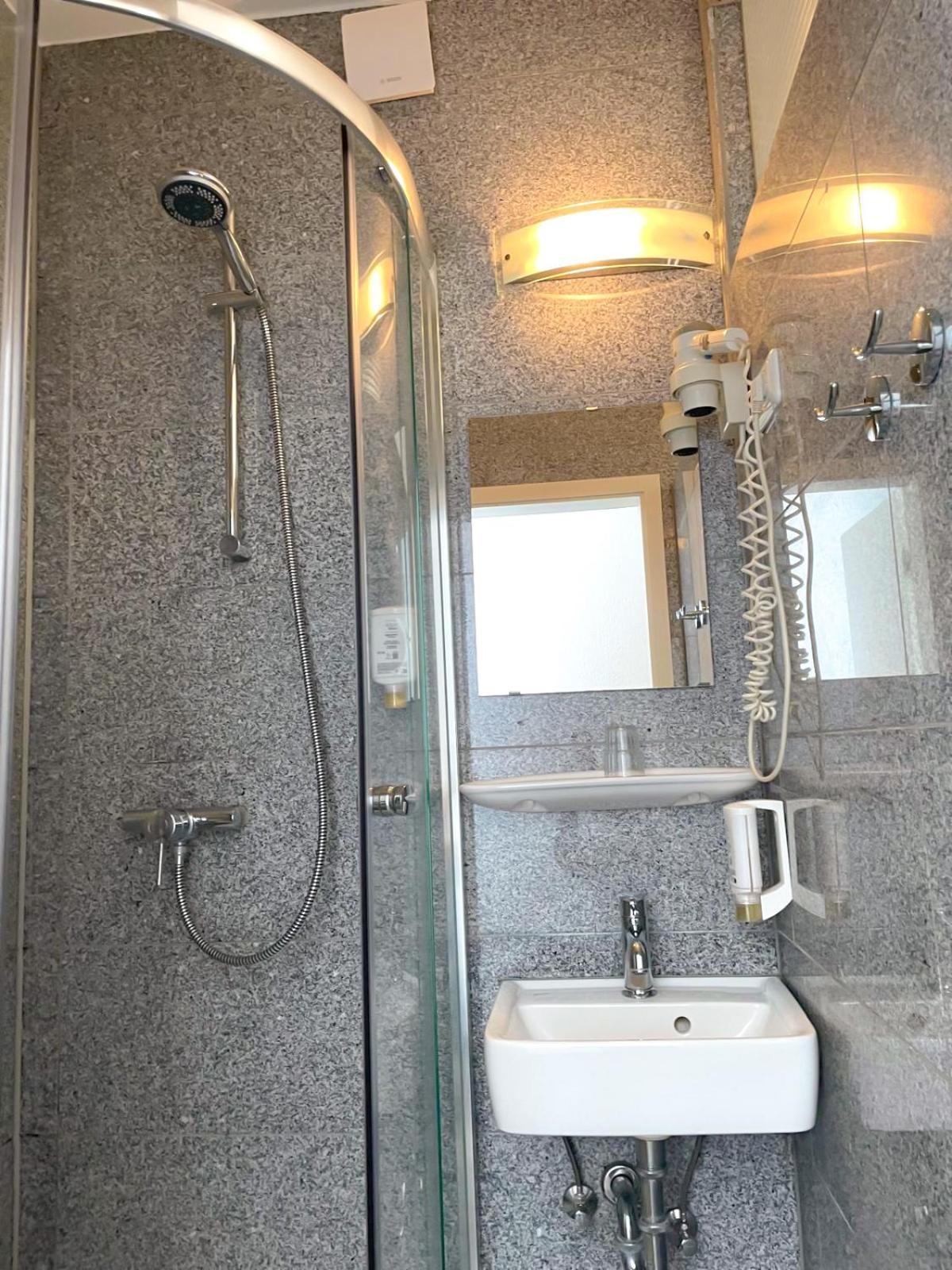 Parkhotel Friedrichstrasse Gießen Chambre photo